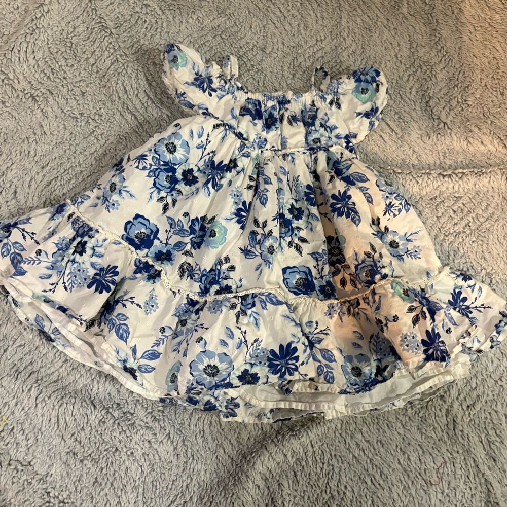 Haute Hippie White and Blue Floral Dress size 4t